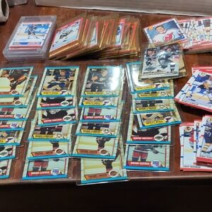 Vintage Hockey Trading Card Lot - Multicolor